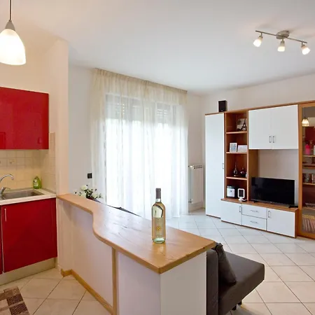 Casa Dei Filati, Cosy Flat With Garden And Parking Close To Daire